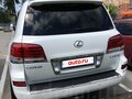 2013 Lexus LX 570 III Рестайлинг, белый, 4800000 рублей - вид 1