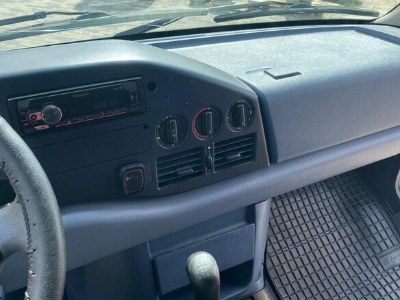 1996 Mercedes-Benz Sprinter, белый, 900000 рублей - вид 7