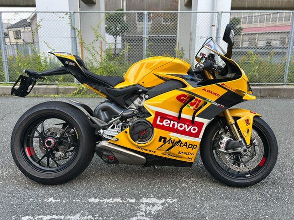 2023 Ducati Panigale V4, жёлтый, 4000000 рублей