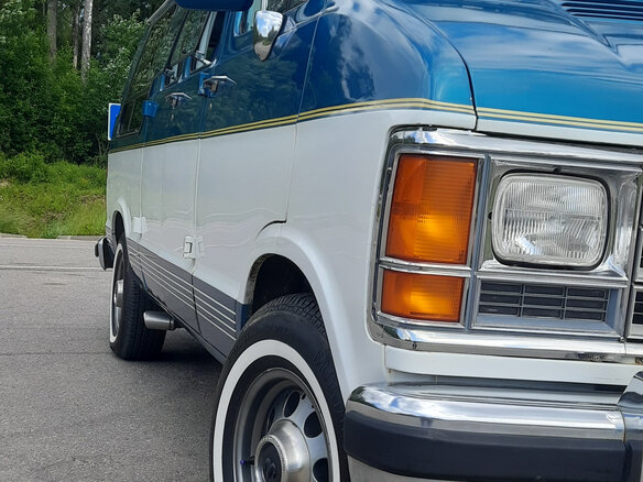1992 Dodge Caravan II, голубой, 2500000 рублей - вид 4