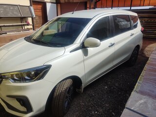 2022 Suzuki Ertiga II Рестайлинг, белый, 2300000 рублей, вид 3
