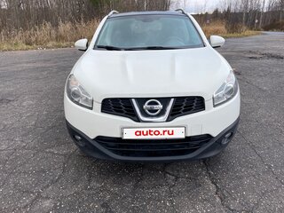 2010 Nissan Qashqai I Рестайлинг, белый, 850000 рублей, вид 2