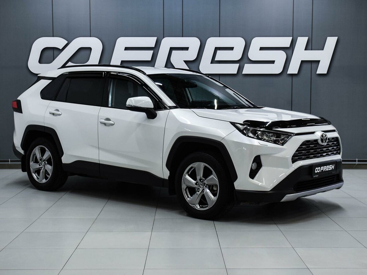 Открыть фотографии: Toyota RAV4 V (XA50)