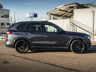 2022 BMW X5 40i IV (G05/G18), серый, 8500000 рублей, вид 4