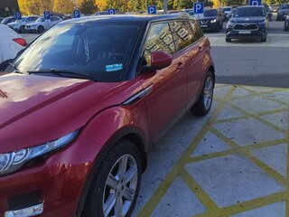 2014 Land Rover Range Rover Evoque 9-speed I, красный, 2200000 рублей, вид 5