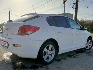 2012 Chevrolet Cruze I, белый, 495000 рублей, вид 2