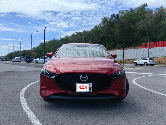 2019 Mazda 3 IV (BP), красный - вид 22