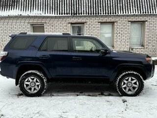 2016 Toyota 4Runner V Рестайлинг, фиолетовый, 3080000 рублей, вид 2