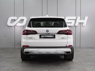 2020 BMW X5 25d IV (G05/G18), белый, 6837000 рублей, вид 4