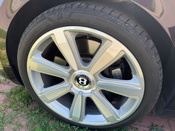 2014 Bentley Flying Spur II, красный, 6150000 рублей - вид 16