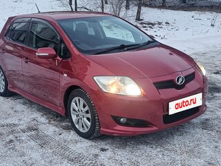 2007 Toyota Auris I, красный, 700000 рублей, вид 3