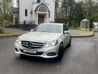 2013 Mercedes-Benz E-Класс 400 IV (W212, S212, C207) Рестайлинг, белый, 2222222 рублей, вид 1