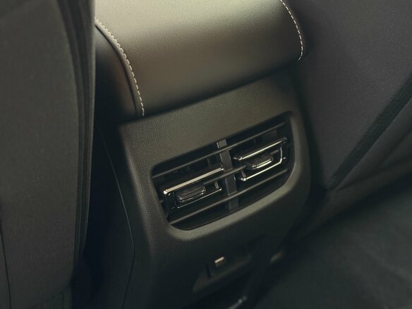 2026 Haval M6 II, белый - вид 26
