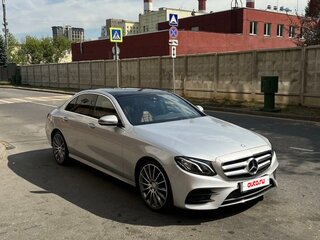 2016 Mercedes-Benz E-Класс 200 V (W213, S213, C238), серебристый, 3500000 рублей, вид 4
