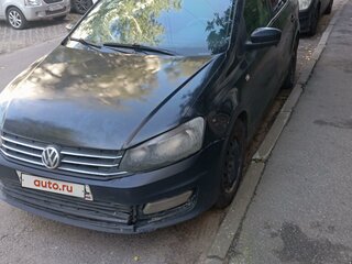 2015 Volkswagen Polo V Рестайлинг, чёрный, 350000 рублей, вид 1