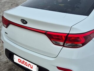 2020 Kia Rio IV, белый, 1300000 рублей, вид 2