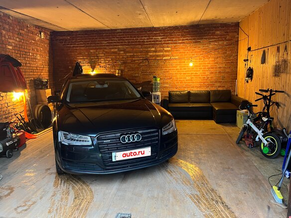 2015 Audi A8 Long III (D4) Рестайлинг, чёрный, 2500000 рублей - вид 2