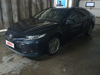 2019 Toyota Camry VIII (XV70), синий, 2100000 рублей, вид 2