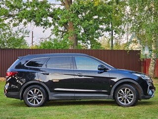 2017 Hyundai Santa Fe Grand III Рестайлинг, чёрный, 3000000 рублей, вид 1