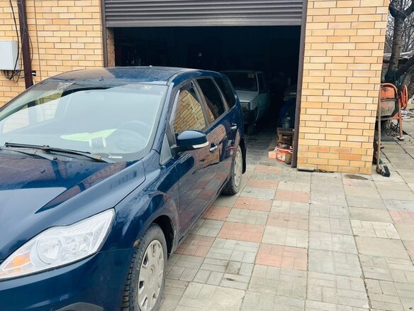 2010 Ford Focus II Рестайлинг, синий, 620000 рублей