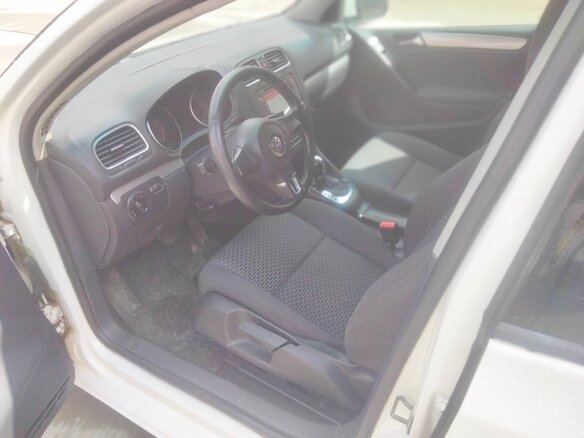 2011 Volkswagen Golf VI, белый, 425000 рублей - вид 5