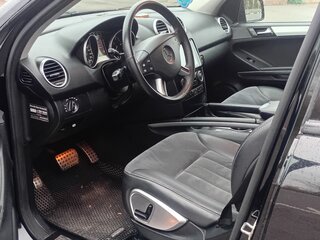 2008 Mercedes-Benz M-Класс 320 II (W164), чёрный, 1750000 рублей, вид 5