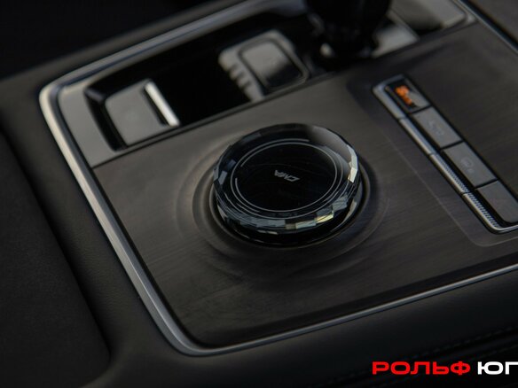 2025 Geely Monjaro (Xingyue L) I Рестайлинг (China Market), белый, 3668000 рублей - вид 12