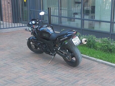 2006 Triumph Speed Four, чёрный, 315000 рублей, вид 3