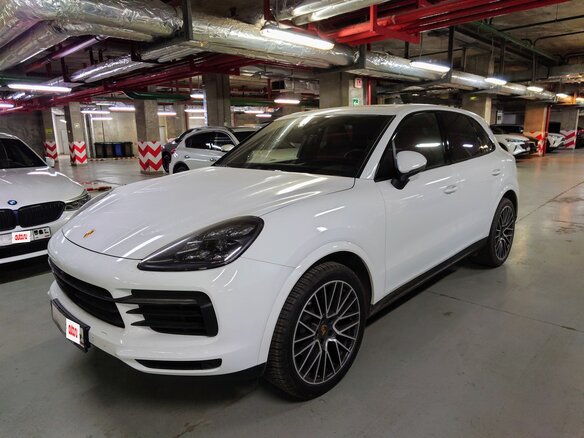2019 Porsche Cayenne III, белый, 9900000 рублей