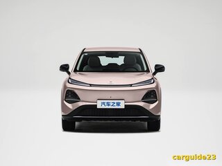 2026 Changan Qiyuan Q05 51.9 kWh II, бежевый, 2339000 рублей, вид 3