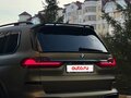 2022 BMW X7 40d I (G07) Рестайлинг, коричневый, 11900000 рублей - вид 3