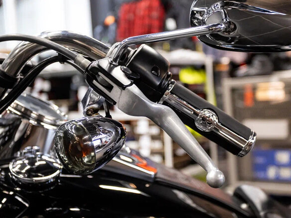 2014 Harley-Davidson Dyna Switchback, чёрный, 980000 рублей - вид 38