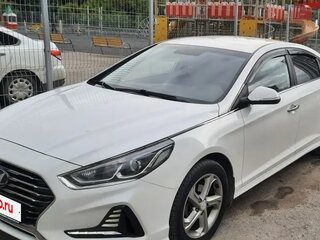 2019 Hyundai Sonata VII (LF) Рестайлинг, белый, 1600000 рублей, вид 4
