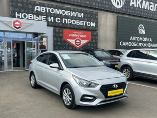 2017 Hyundai Solaris II, серебристый, 1100000 рублей, вид 1