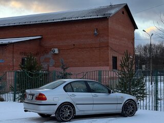 2003 BMW 3 серии 325i IV (E46) Рестайлинг, серебристый, 650000 рублей, вид 4