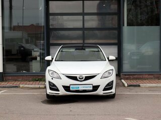 2010 Mazda 6 II (GH) Рестайлинг, белый, 700000 рублей, вид 3