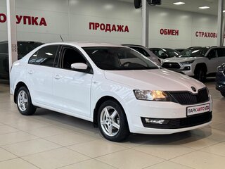 2018 Skoda Rapid I Рестайлинг, белый, 1275000 рублей, вид 3