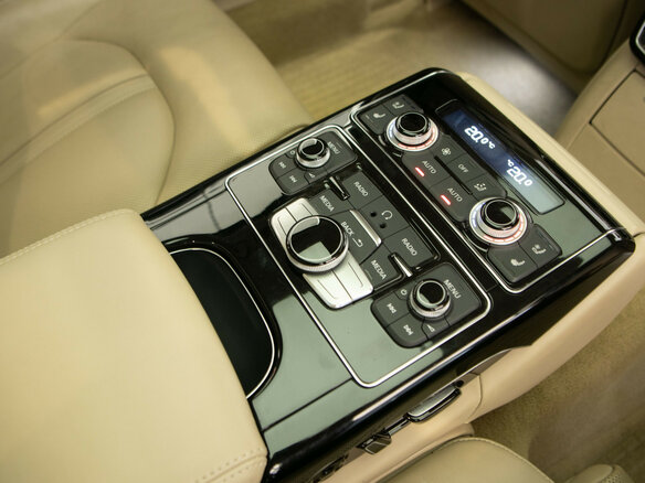 2016 Audi A8 III (D4) Рестайлинг, синий - вид 29