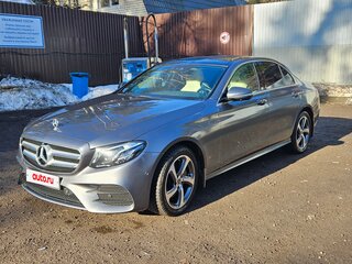 2019 Mercedes-Benz E-Класс 220 d V (W213, S213, C238), серый, 4000000 рублей, вид 1