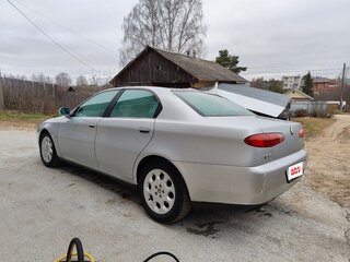 1998 Alfa Romeo 166 I, серебристый, 450000 рублей, вид 3