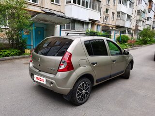 2010 Renault Sandero I, бежевый, 400000 рублей, вид 3
