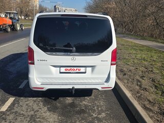 2020 Mercedes-Benz V-Класс Long 300 d длинный III (W447) Рестайлинг, белый, 5900000 рублей, вид 3