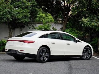 2022 Mercedes-Benz EQS 450 I, белый, 6538708 рублей, вид 3