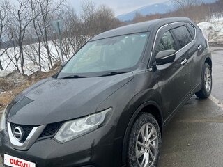 2017 Nissan X-Trail III, зелёный, 1400000 рублей, вид 1