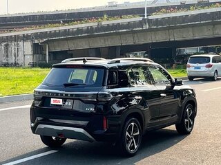 2023 Hyundai ix35 II Рестайлинг, чёрный, 1540000 рублей, вид 4