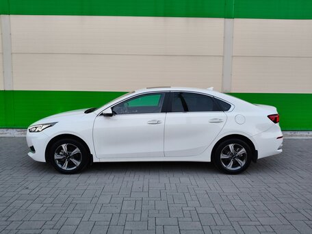 2022 Kia K3 II (China Market), белый, 1650000 рублей, вид 5