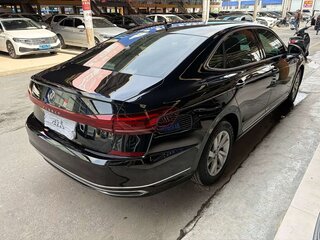 2023 Volkswagen Passat B8 Рестайлинг, чёрный, 1850000 рублей, вид 4