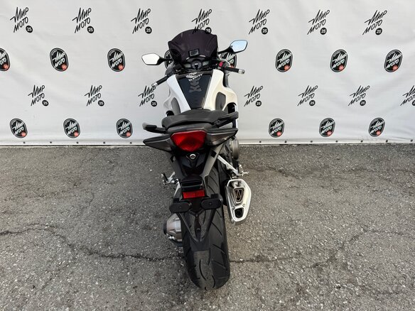 2010 Honda VFR 1200, белый, 820000 рублей - вид 3