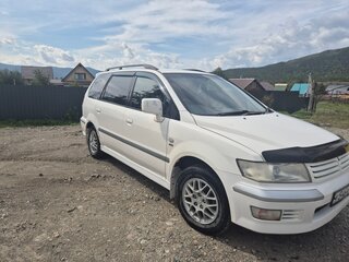 1998 Mitsubishi Chariot Grandis III, белый, 170000 рублей, вид 1