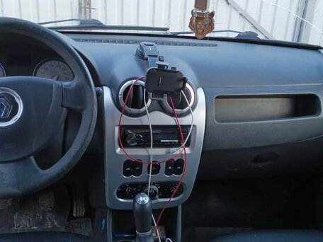 2011 Renault Logan I Рестайлинг, красный, 275000 рублей, вид 5